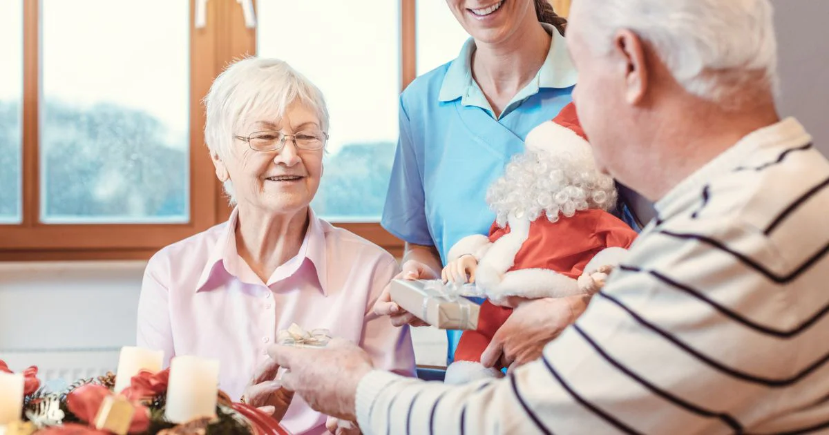 Navigating the Holidays When Your Parent Is Moving Into Assisted Living